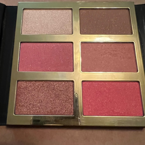✅Tarteist Pro Glow & Blush palette. - Picture 4 of 5